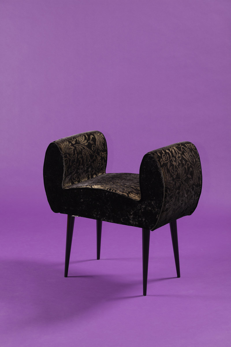 Coco Barocco Coco Barocco chair with black golden baroque fabric